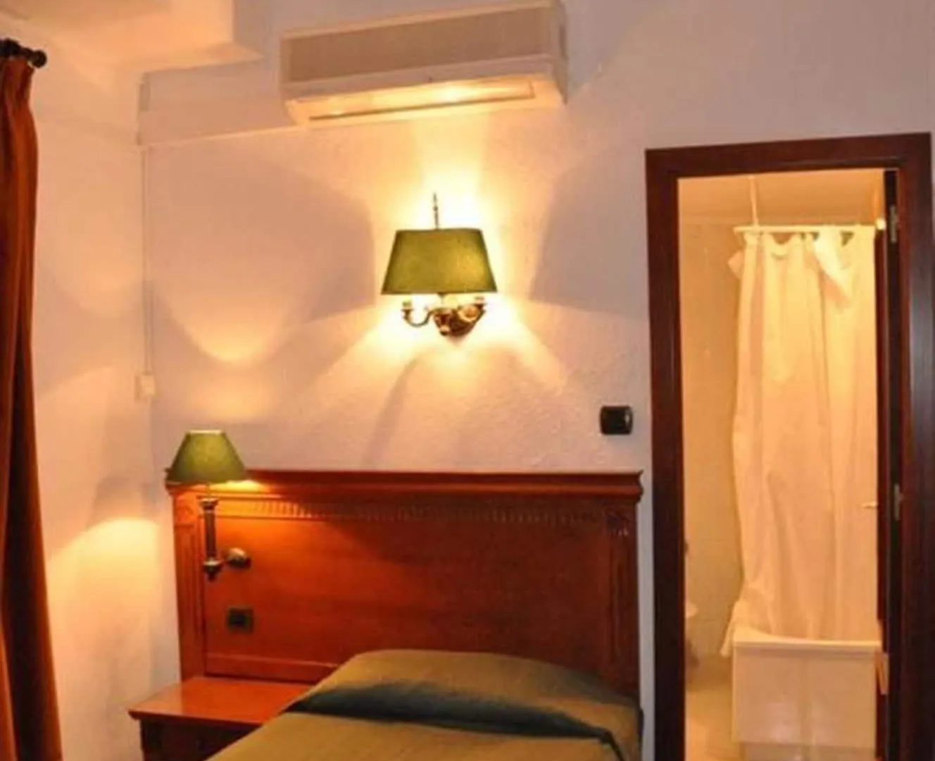 Hotel Haromar Calella 2*,  Spain