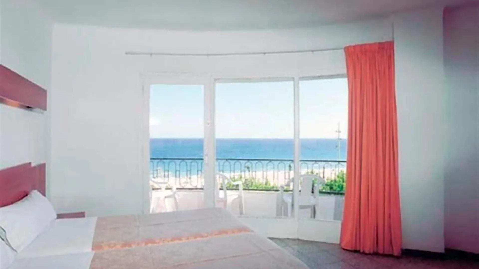 Hotel Haromar Calella