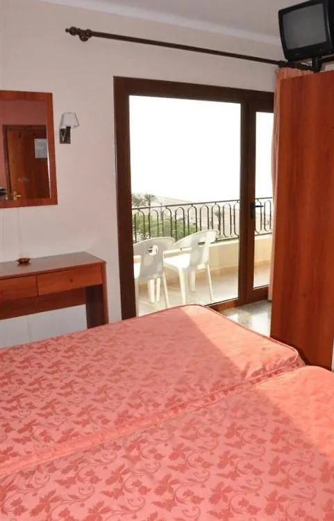 Hotel Haromar Calella 2*,  Spain