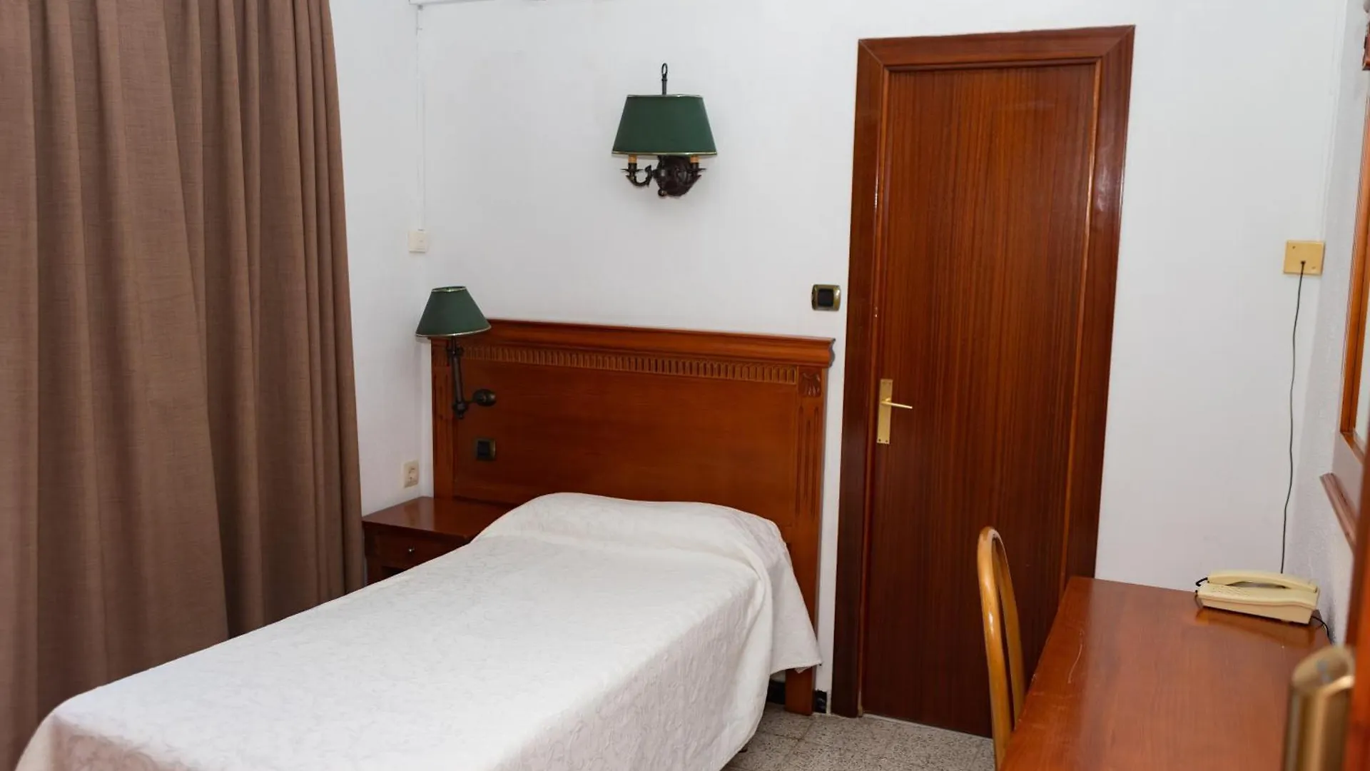 Hotel Haromar Calella Spanien