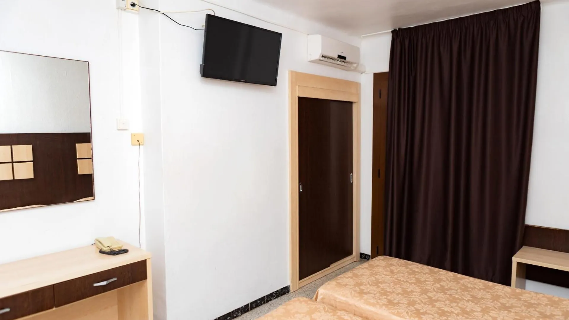 Hotel Haromar Calella