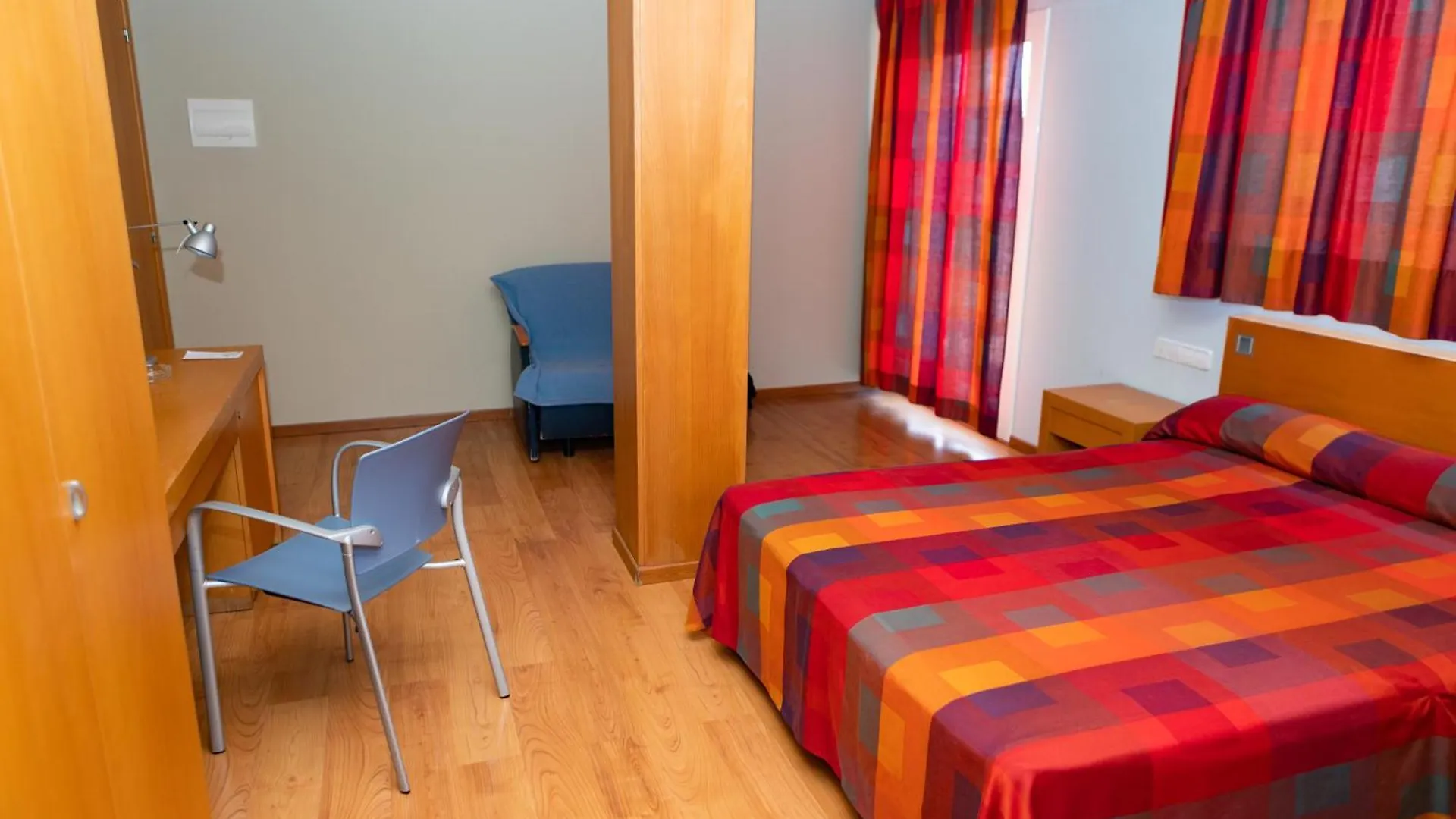 **  Hotel Haromar Calella Spanien