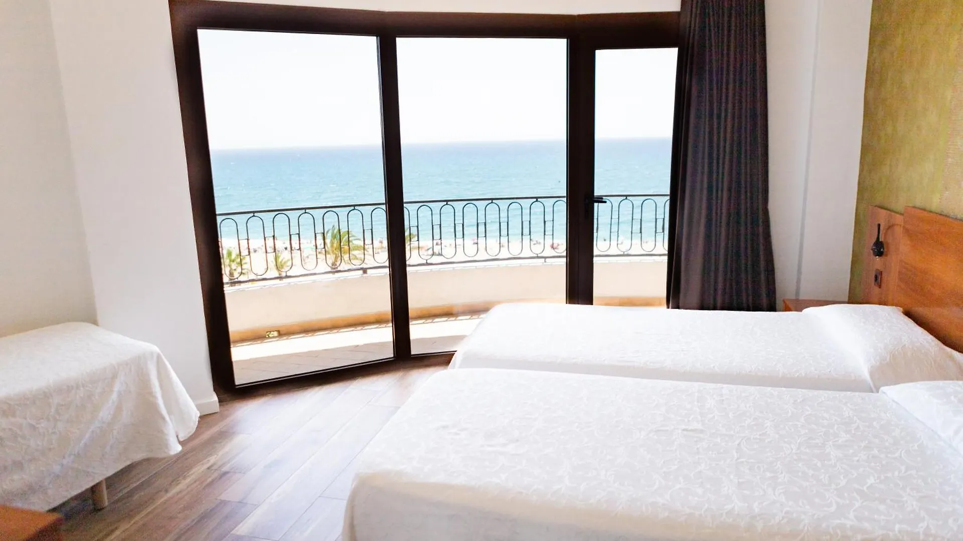 Hotel Haromar Calella