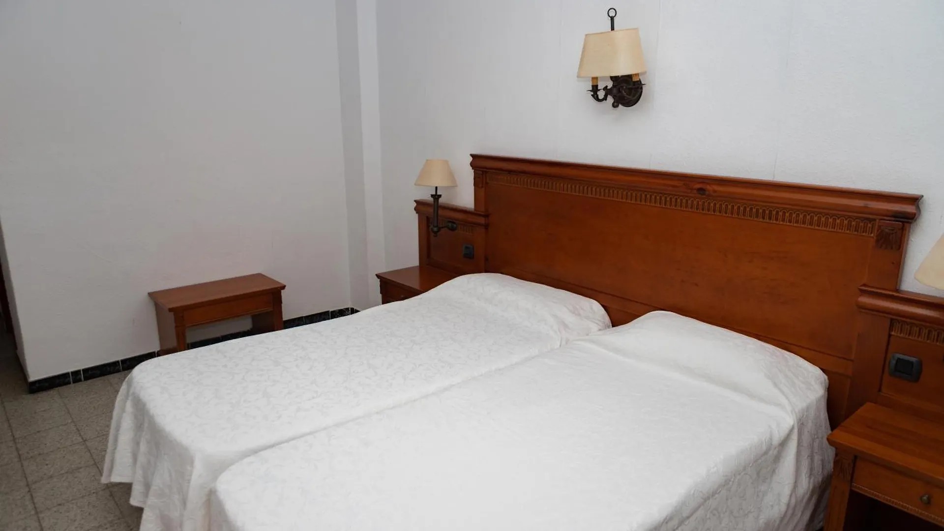Hotel Haromar Calella