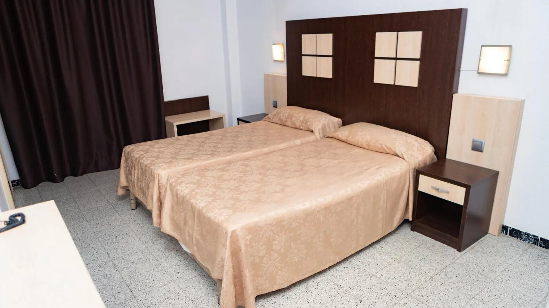 Hotel Haromar Calella