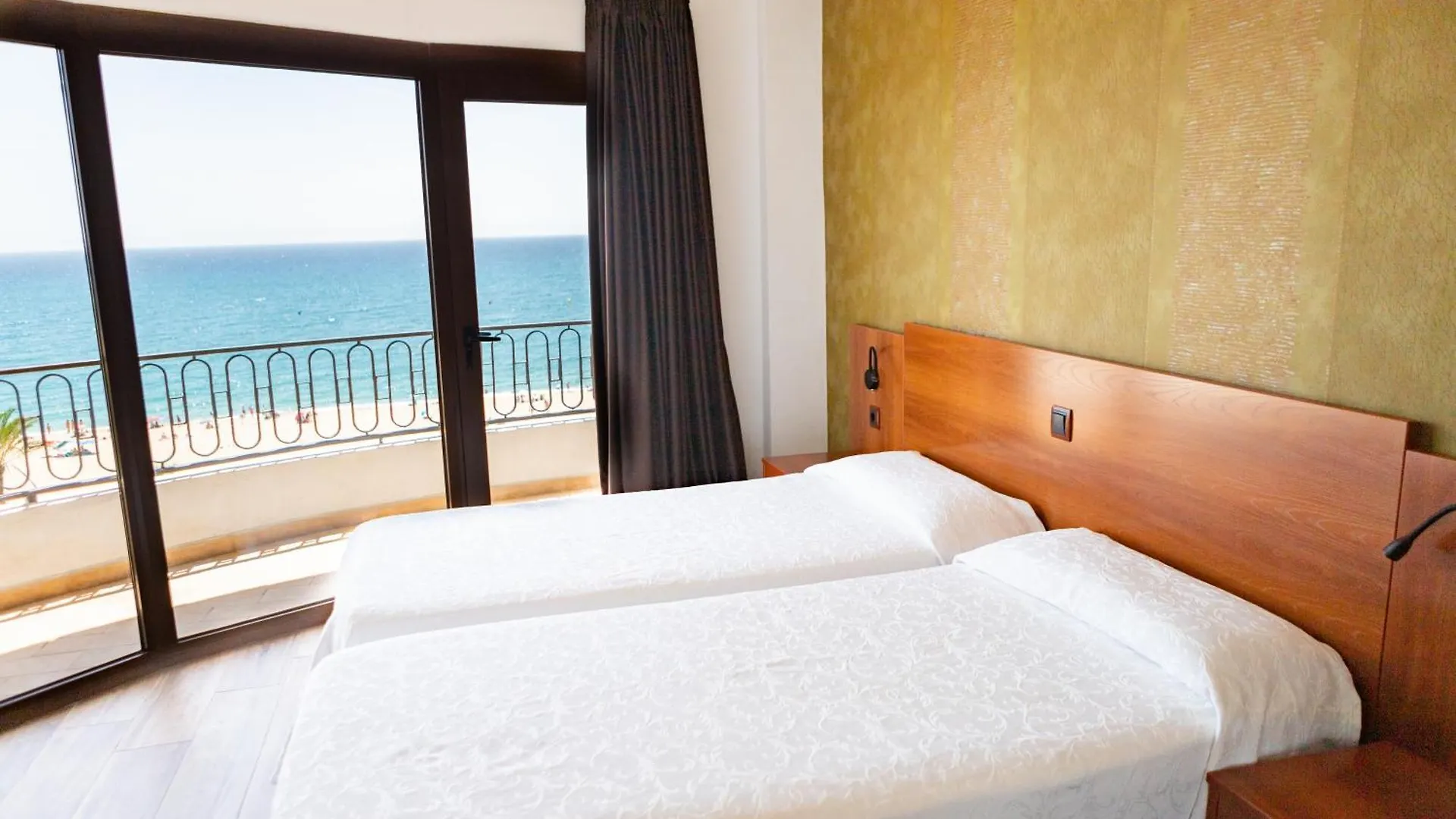 Hotel Haromar Calella